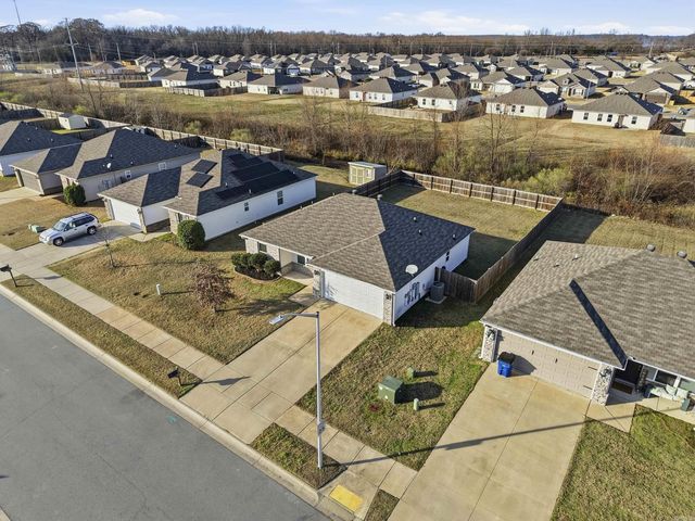 1801 Yarrow Dr Drive, North Little Rock, AR 72117