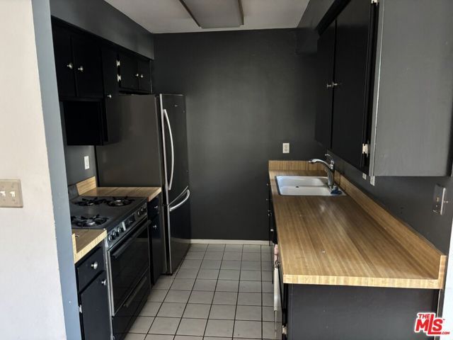 10521 National Boulevard 115, Los Angeles, CA 90034