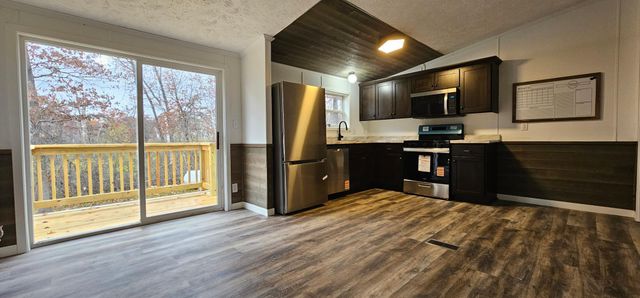 18186 Bullfrog Trail, Brainerd, MN 56401