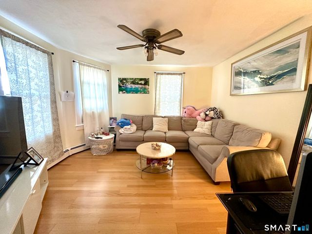 39 Pierce Street, Fairfield, CT 06825