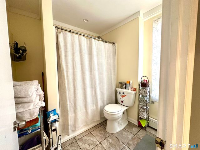 39 Pierce Street, Fairfield, CT 06825