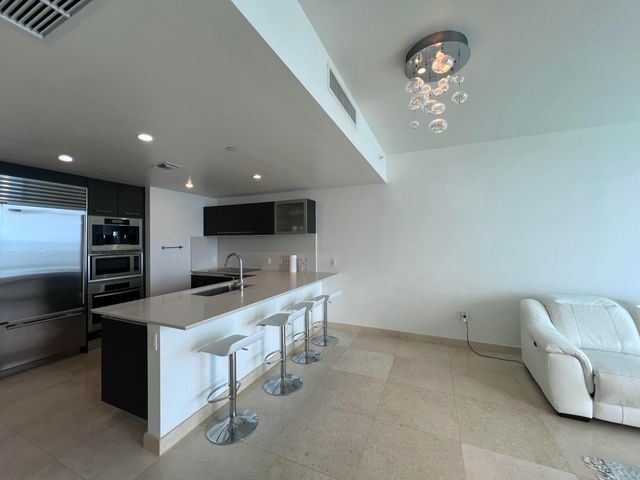 17001 COLLINS Avenue 1806, Sunny Isles Beach, FL 33160