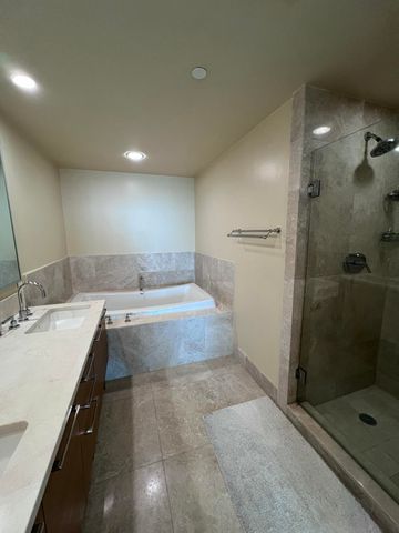 17001 COLLINS Avenue 1806, Sunny Isles Beach, FL 33160