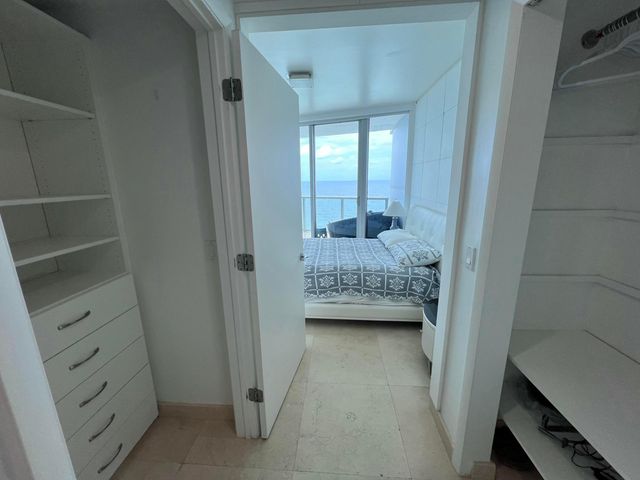 17001 COLLINS Avenue 1806, Sunny Isles Beach, FL 33160