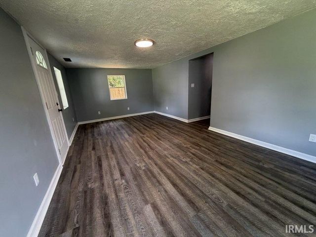 2703 Spring Street, New Castle, IN 47362