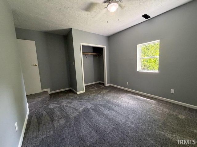 2703 Spring Street, New Castle, IN 47362