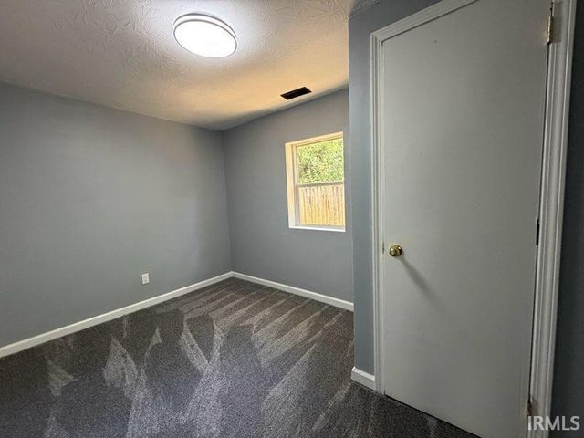 2703 Spring Street, New Castle, IN 47362