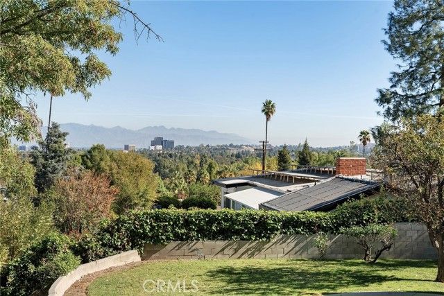 5618 Wilhelmina Avenue, Woodland Hills (los Angeles), CA 91367