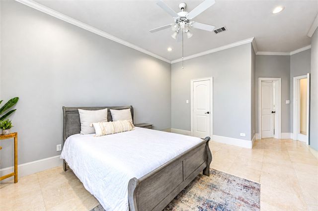 1510 Victoria Way, Friendswood, TX 77546