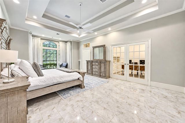 1510 Victoria Way, Friendswood, TX 77546