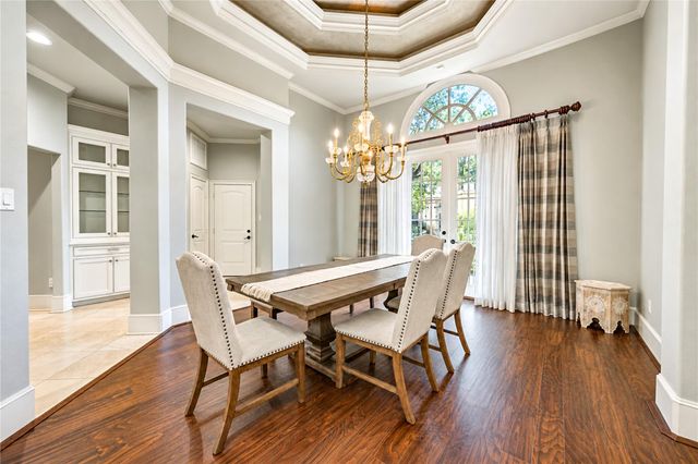 1510 Victoria Way, Friendswood, TX 77546