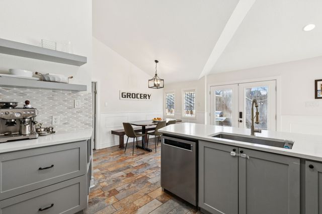 1723 Anglers Plaza, Grapevine, TX 76051