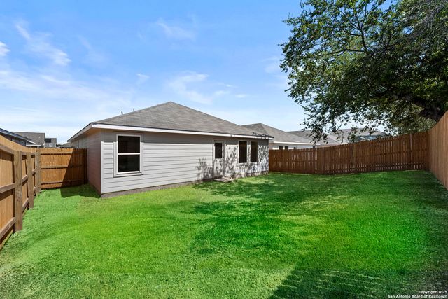 7622 Bohemian Grove, San Antonio, TX 78227