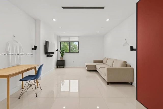 2715 Tigertail Ave 102, Miami, FL 33133