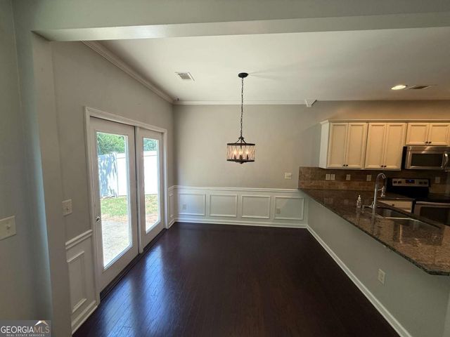 302 Highland Pointe Circle E, Dawsonville, GA 30534