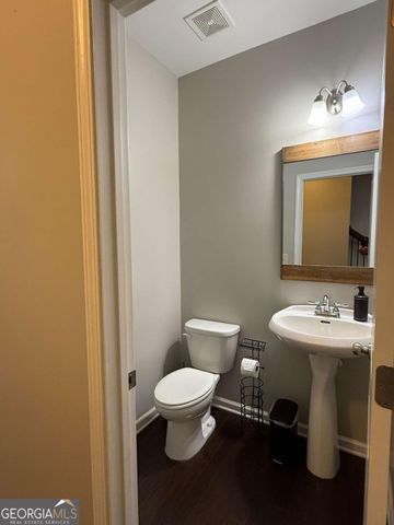 302 Highland Pointe Circle E, Dawsonville, GA 30534