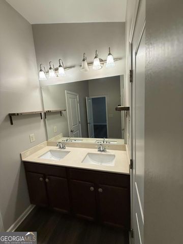 302 Highland Pointe Circle E, Dawsonville, GA 30534