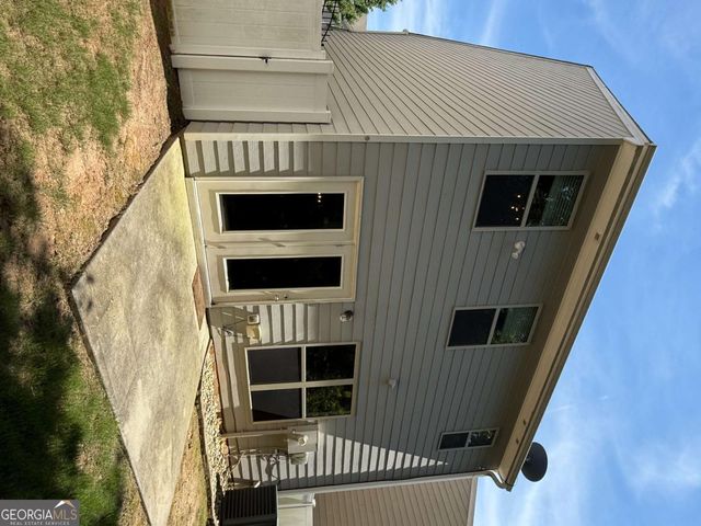 302 Highland Pointe Circle E, Dawsonville, GA 30534