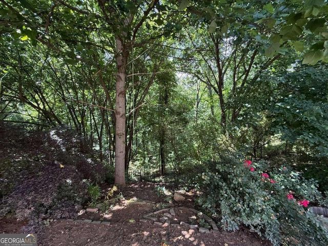 302 Highland Pointe Circle E, Dawsonville, GA 30534