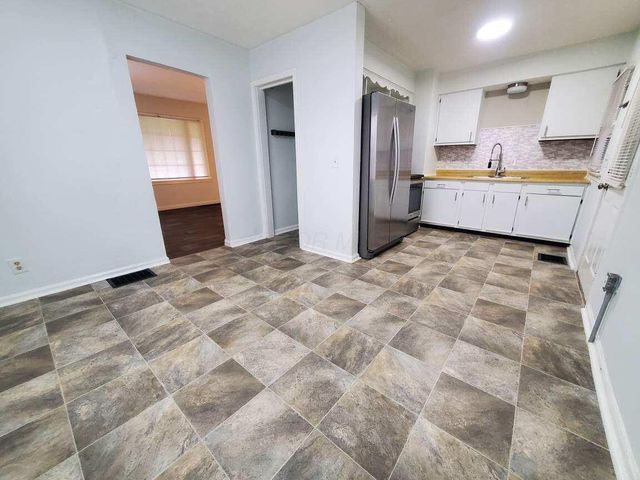 2654 Howey Road, Columbus, OH 43211