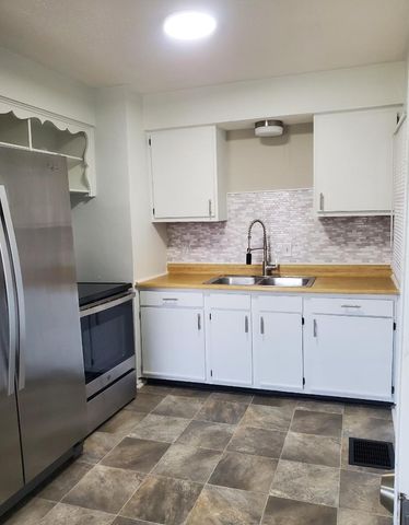 2654 Howey Road, Columbus, OH 43211