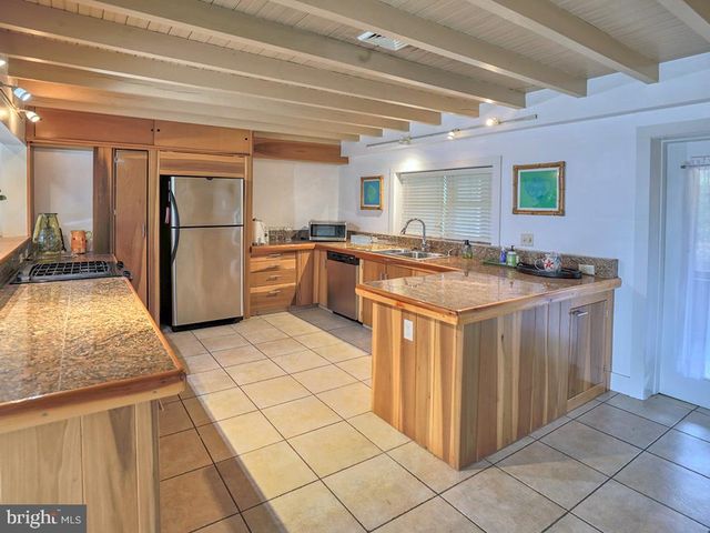 112 PAYNTER LN, Rehoboth Beach, DE 19971