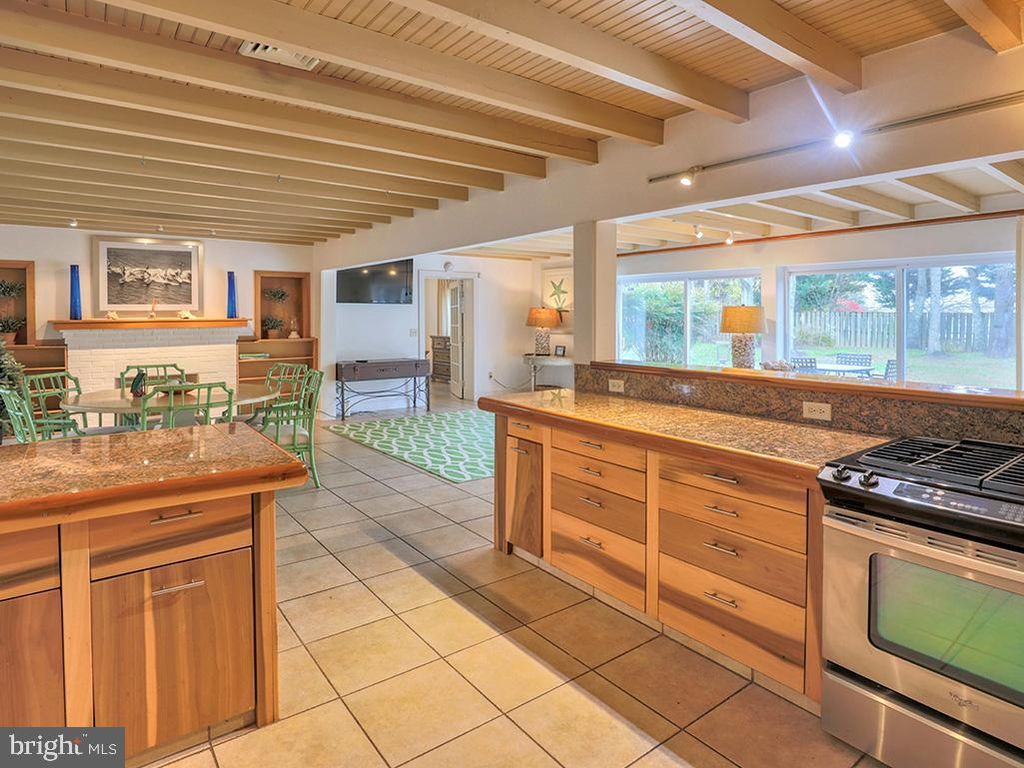 112 PAYNTER LN, Rehoboth Beach, DE 19971