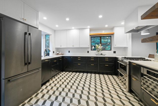 345 Mcgaffigan Mill Road, Boulder Creek, CA 95006