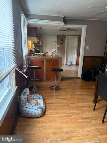 113 E PACIFIC AVE, Minotola, NJ 08341
