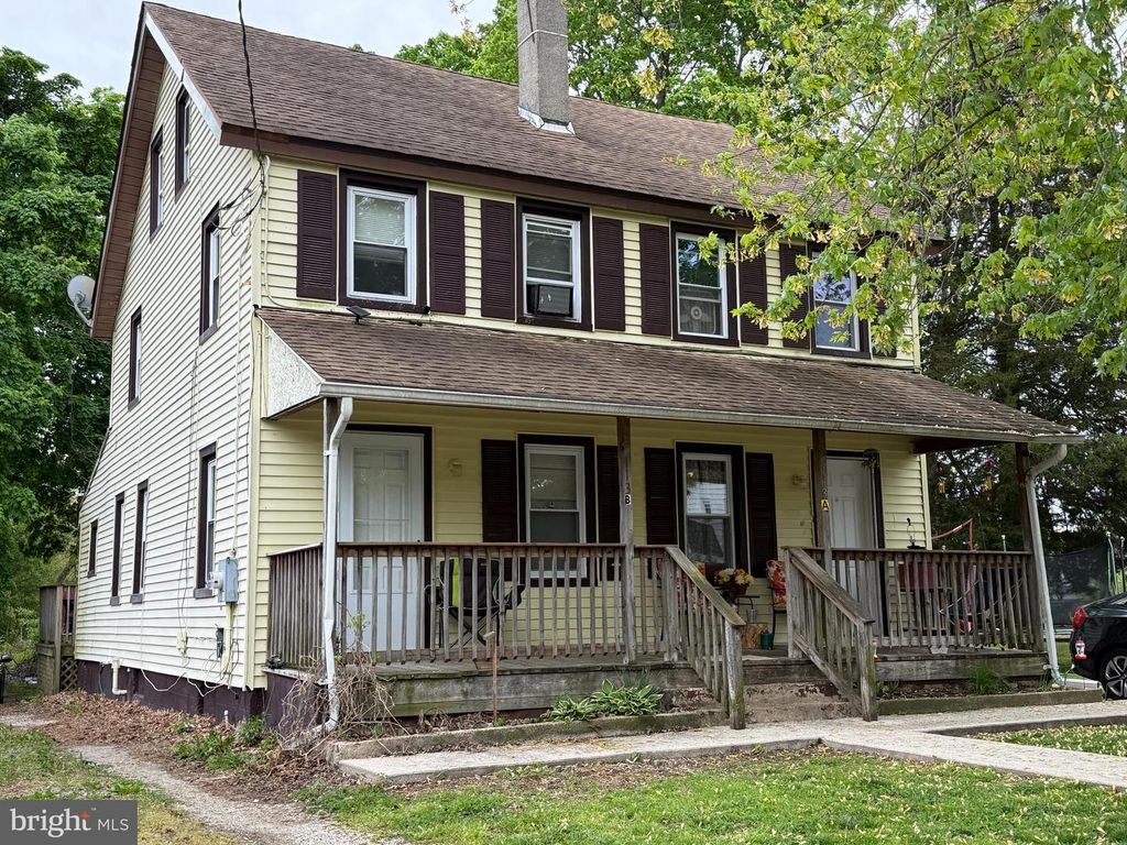 113 E PACIFIC AVE, Minotola, NJ 08341