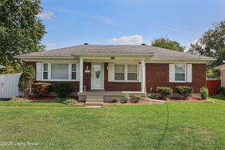 6129 Arlone Ct, Louisville, KY 40216