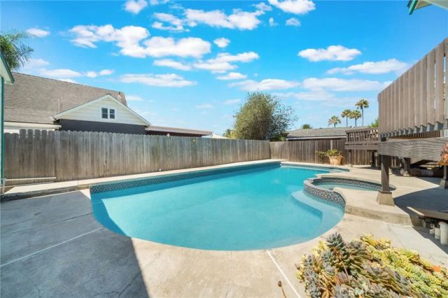 34807 Calle Del Sol, Dana Point, CA 92624