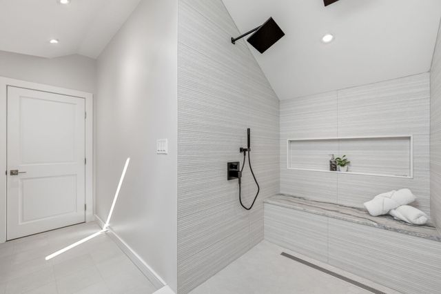 2 Summer Street Pl, Arlington, MA 02475