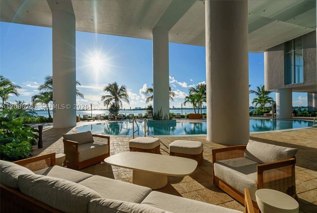725 NE NE 24TH ST 3002A, Miami, FL 33137