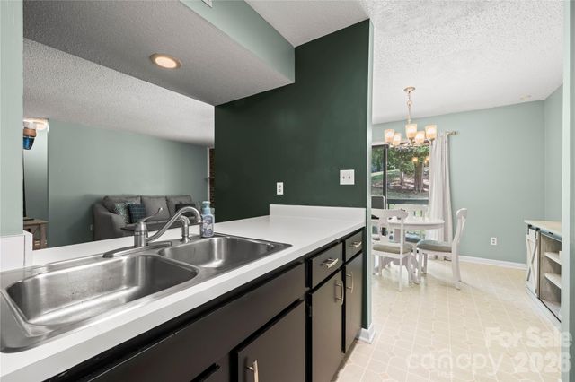 11066 Harrowfield Road, Charlotte, NC 28226