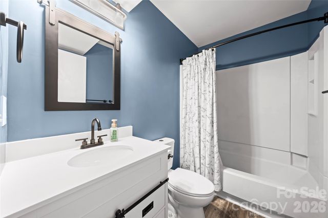 11066 Harrowfield Road, Charlotte, NC 28226