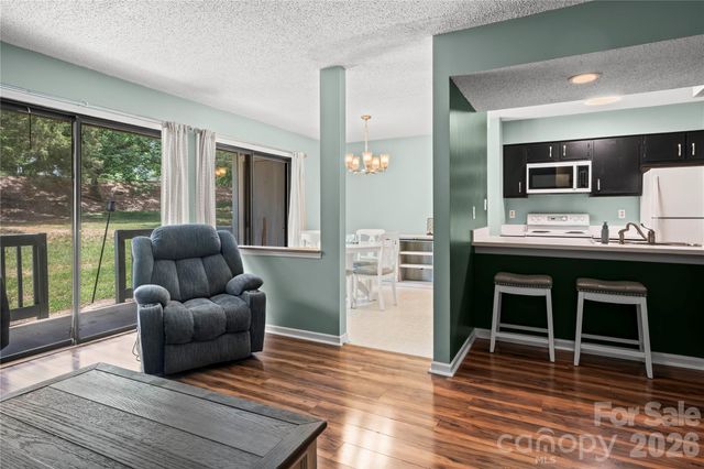 11066 Harrowfield Road, Charlotte, NC 28226