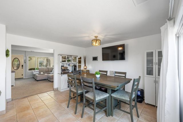 19202 Creekside Lane, Salinas, CA 93908