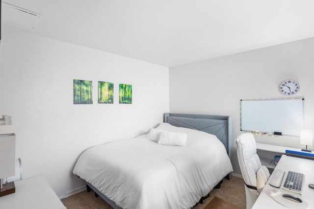 19202 Creekside Lane, Salinas, CA 93908