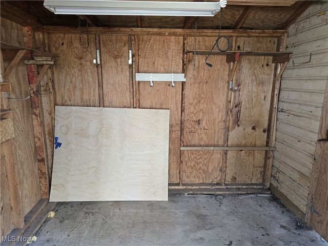 1159 Carey Avenue, Akron, OH 44314