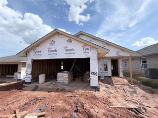 2908 NW 196th Place, Edmond, OK 73012