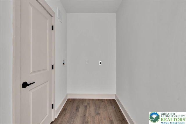 2322 Lehigh Avenue North, Whitehall Twp, PA 18052