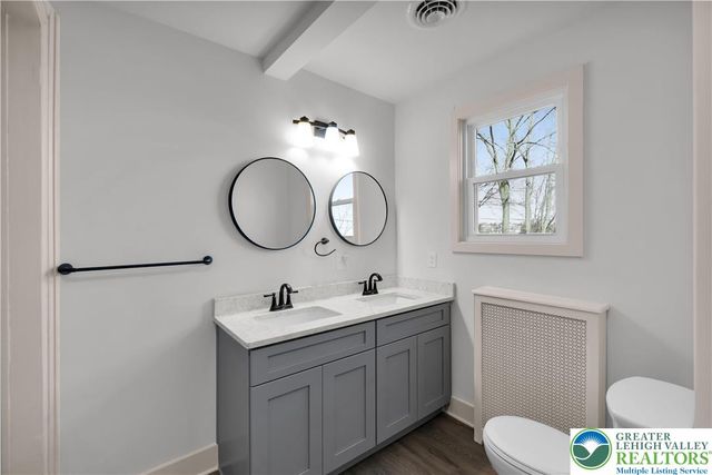 2322 Lehigh Avenue North, Whitehall Twp, PA 18052