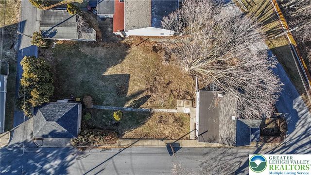 2322 Lehigh Avenue North, Whitehall Twp, PA 18052