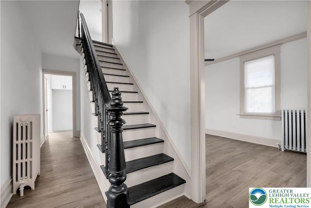 2322 Lehigh Avenue North, Whitehall Twp, PA 18052