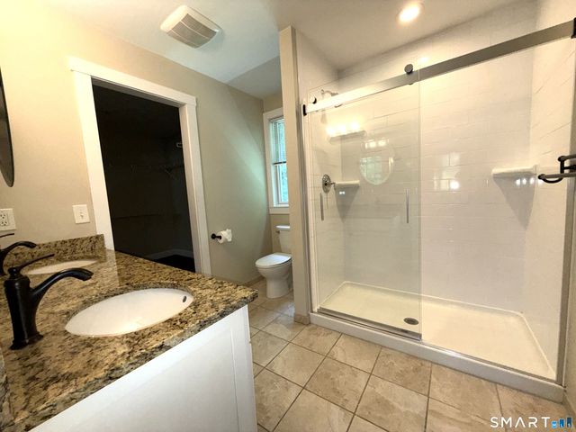 46 Kneen St Extension, Shelton, CT 06484
