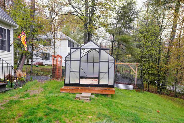 147 Mile Slip Road, Milford, NH 03055