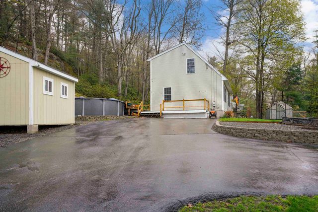 147 Mile Slip Road, Milford, NH 03055