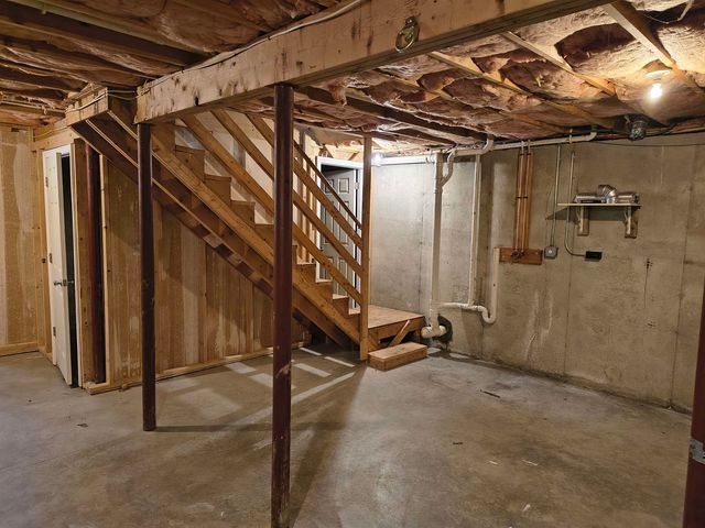 147 Mile Slip Road, Milford, NH 03055