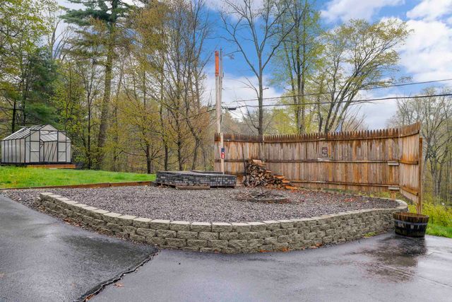 147 Mile Slip Road, Milford, NH 03055